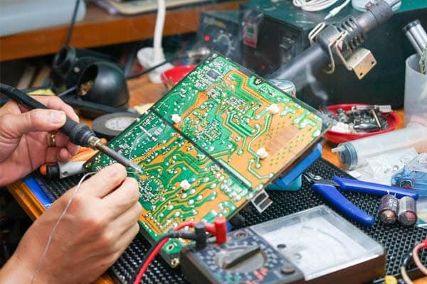 برد مین تلویزیون ایوا